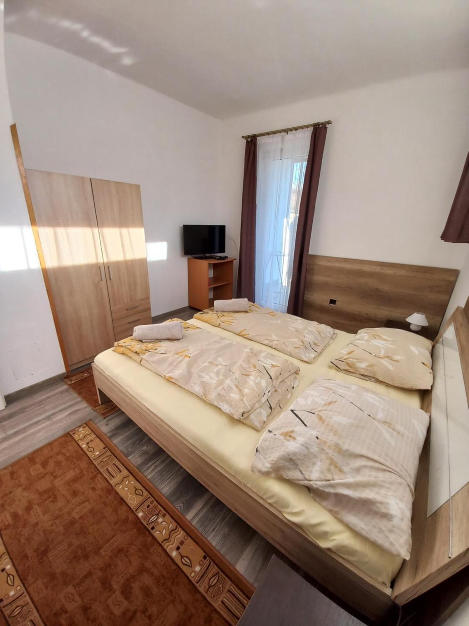 Aquatherma Apartman Sárospatak Exteriér fotografie