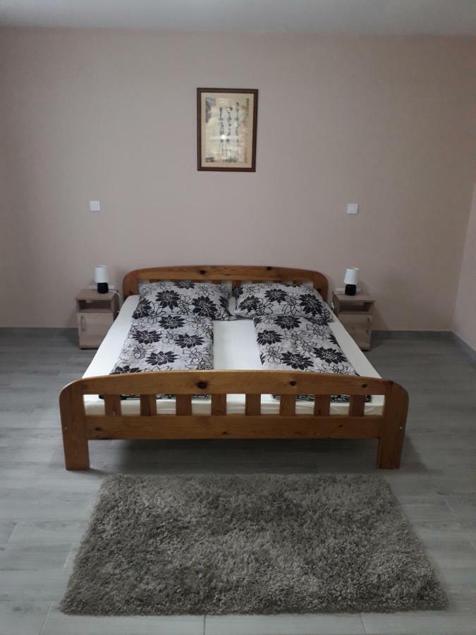 Aquatherma Apartman Sárospatak Exteriér fotografie